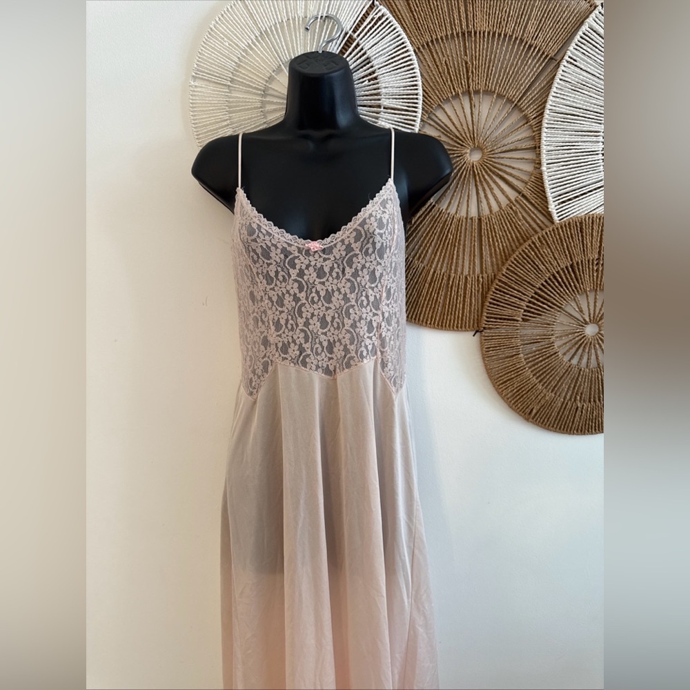 Movie Star Vintage rosa slip 90's encaje corpiño Y2K vestido slip Sz M
